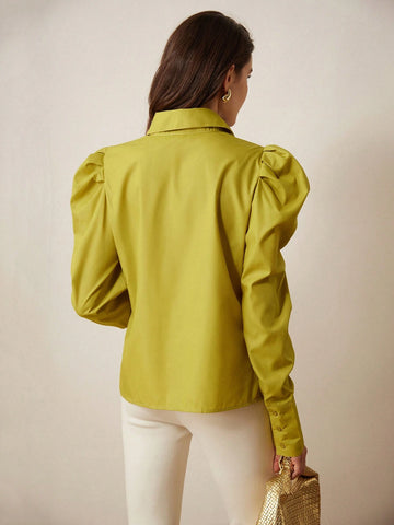 Rosie Vintage Fashionable Minimalist Raglan Sleeve Design Fitted Women Long Sleeve Olive Green Shirt