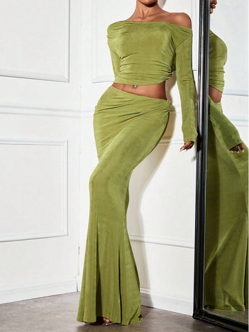 2pcs/Set Off-Shoulder Long Sleeve Top And Green Bodycon Skirt Set, Fall/Winter