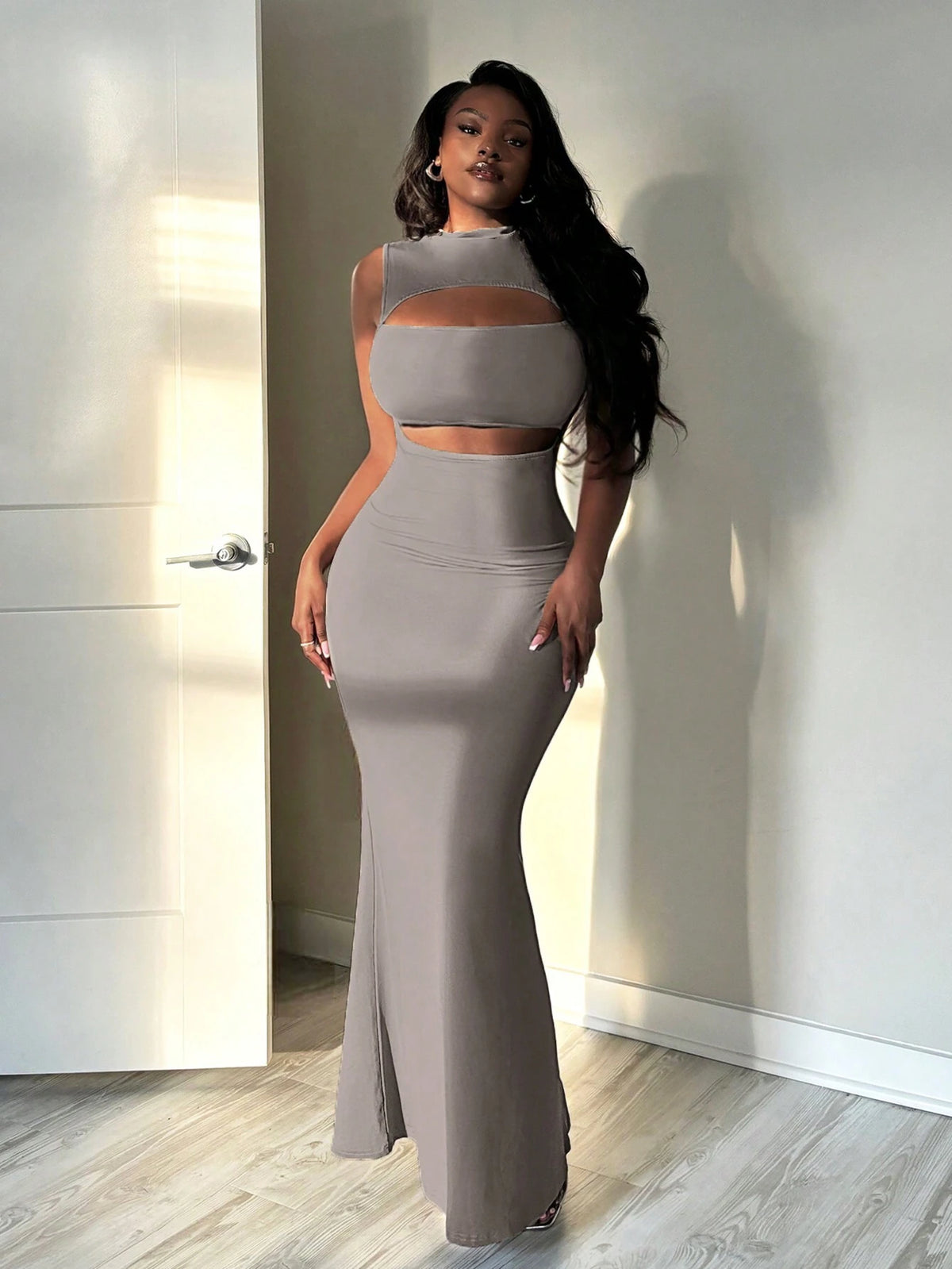 Graduation Prom Dress, Sleeveless Halter Neck Cut-Out Design, Bodycon Mermaid Style