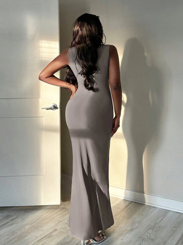 Graduation Prom Dress, Sleeveless Halter Neck Cut-Out Design, Bodycon Mermaid Style