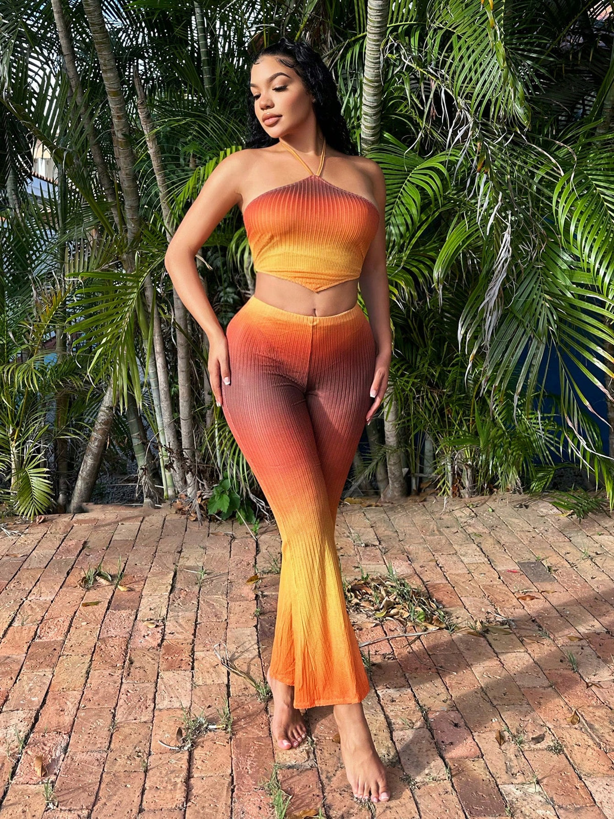 Hollow Out Sun-Set Ombre Color Asymmetrical Hem Halter Top And Bell Sleeve Pants Set For Vacation