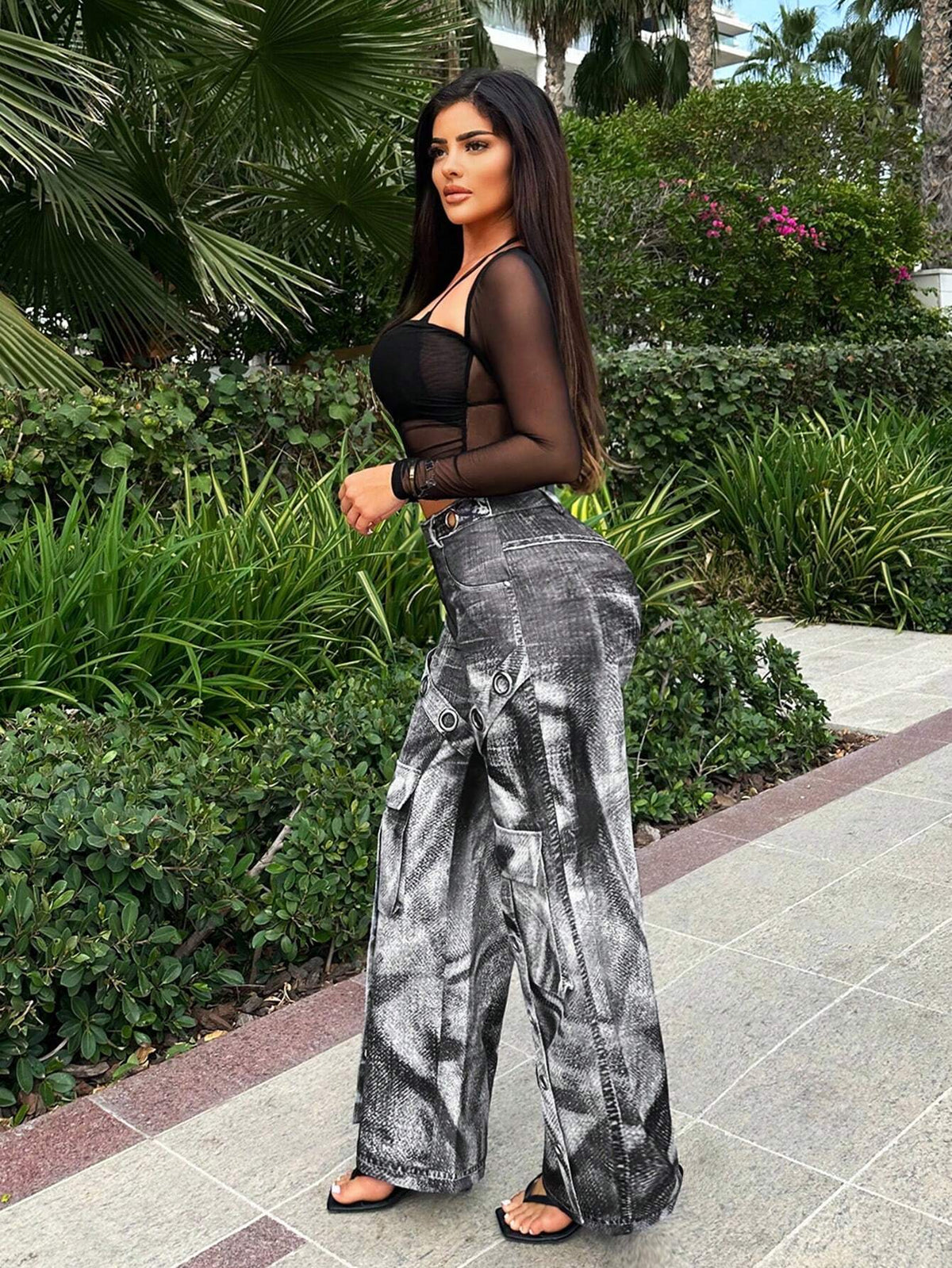 SXY Imitation Denim High-Waisted Jeans With Hole, 3D Pockets, And Trailing Hem