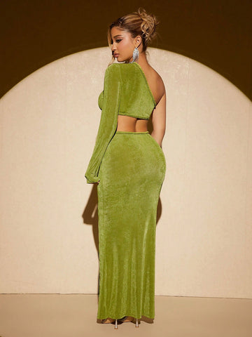 One Shoulder Crop Top & Mermaid Hem Skirt