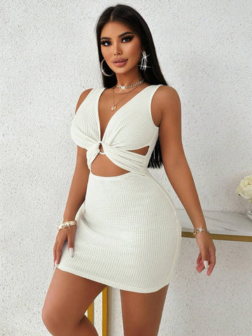 Plunging Neck Cutout Knot Ring Decorated Bodycon Dress