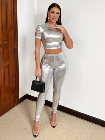 Round Neck Slim Fit Cropped Top And Leggings Two Piece Set