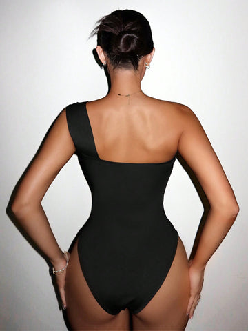 Solid Color One Shoulder Hollow Out Skinny Bodysuit