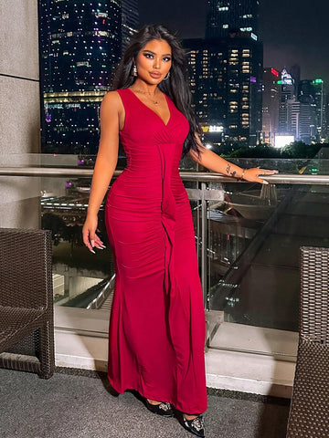 Women's Knitted Wine Red Sexy Deep V-Neck Pleated Dress