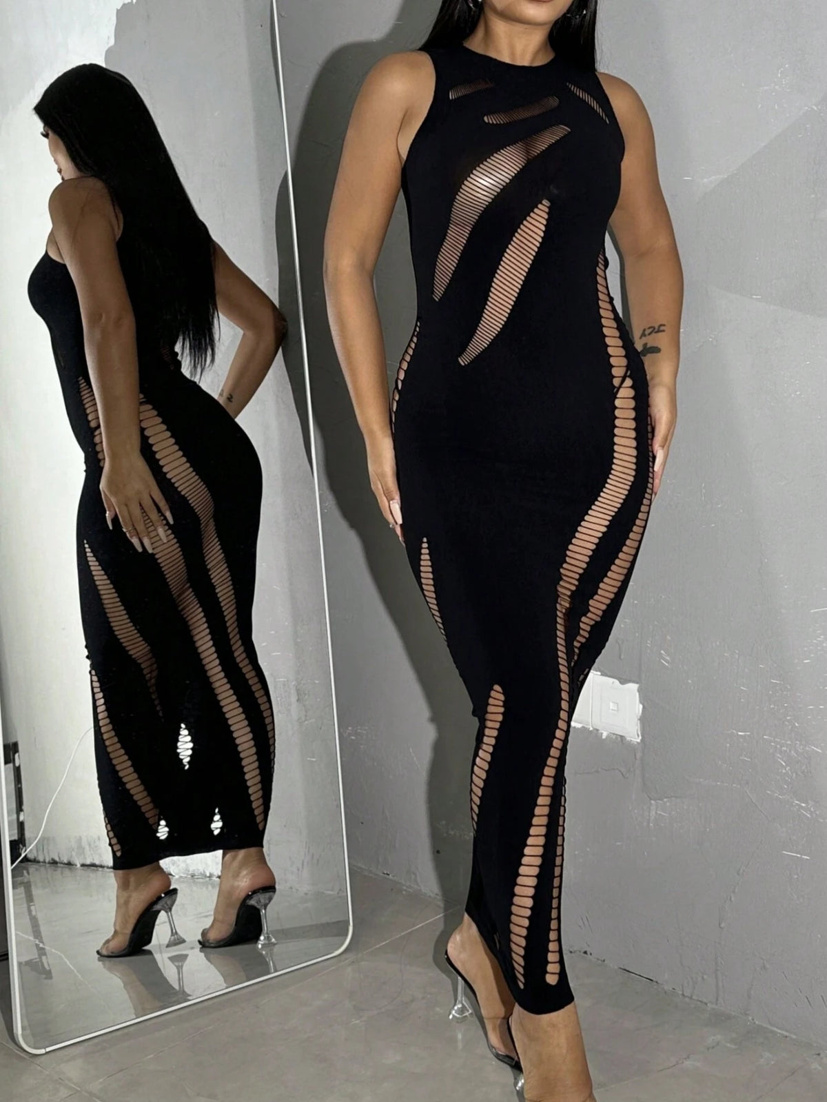 Women's Summer Solid Color Round Neck Slim Sexy Dress With Distressed Holes