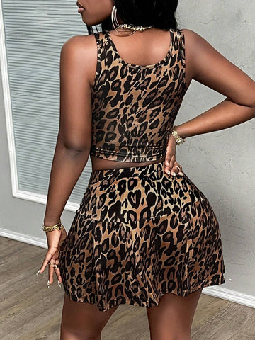 2pcs 2024 New Leopard Casual Vacation Sleeveless Elastic Tank Top And Pleated Skirt Set For Women