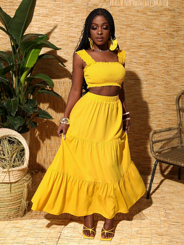 Casual Vacation Two-Piece Set For Women, Including A Yellow Short Cropped Top With Lotus Leaf Edges And A Multi-Layer A-Line Skirt