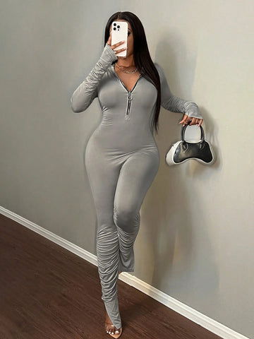 Fashionable Basic Solid Color V-Neck Skinny Jumpsuit