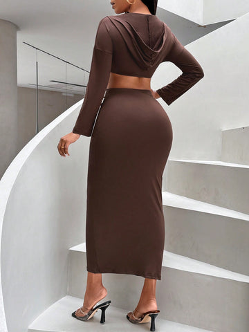 Ladies' Pleated Short Cropped Top And Skirt Set