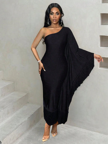 Ladies' Solid Color Asymmetrical Neck Batwing Sleeve Dress With Tassel Detail