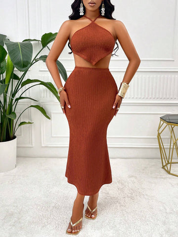 Leisure Vacation Halter Top & Skirt & Sweater Ties At The Back.