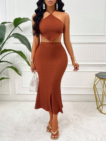 Leisure Vacation Halter Top & Skirt & Sweater Ties At The Back.