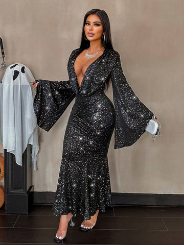 Long Sleeve Deep V-Neck Ruched Dress