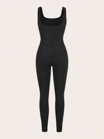 Sequin Lip Pattern U-Neck Sleeveless Jumpsuit