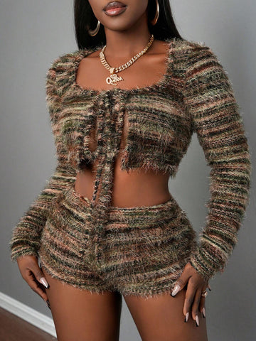 Sexy Lady Long Sleeve Tie Waist Split & Skinny Shorts Striped Plush 2pcs Set - I