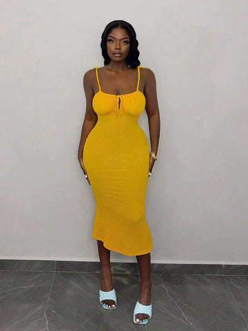 Vacation Spaghetti Strap Ruched Fish Tail Hem Bodycon Dress With Tie Front-Red Carpet Style