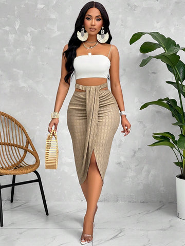 Slayr Vertical Cut Design With Hollowed Out Waist Skirt, Pleated And Beautiful Buttocks Line, High-End Tex