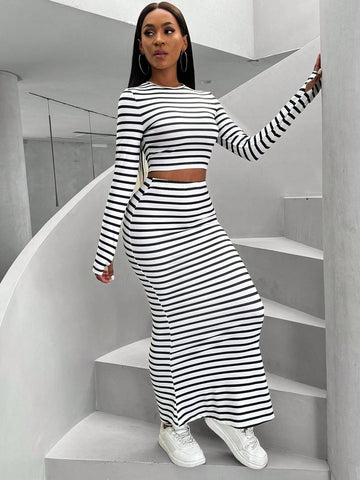 Women'S Round Neck Striped Long Sleeve T-Shirt And Skirt Set