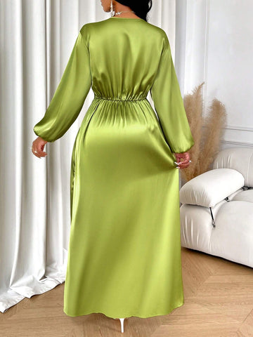 Women Solid Color Simple Daily Satin Dress With Pleated Design