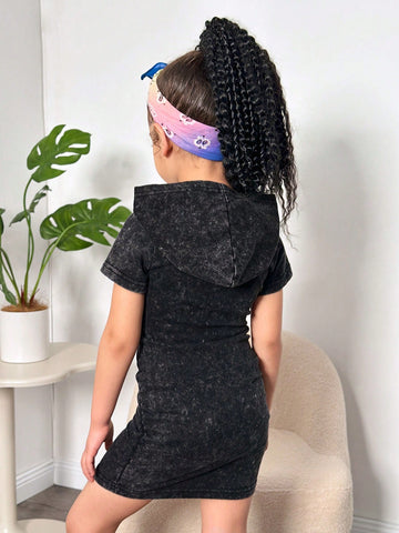 Young Girl' Street Fashion Basic Stylish European And American Hip Hop Portrait Pattern Hooded Pleated Short Sleeve Knit Dress