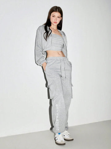 3PCS: 1 Set Women Casual Minimalist Cinched Waist Hooded Short Top And 1 Set Elastic Waist Big Pocket Embroidery Pattern Straight Pants, Autumn/Winter