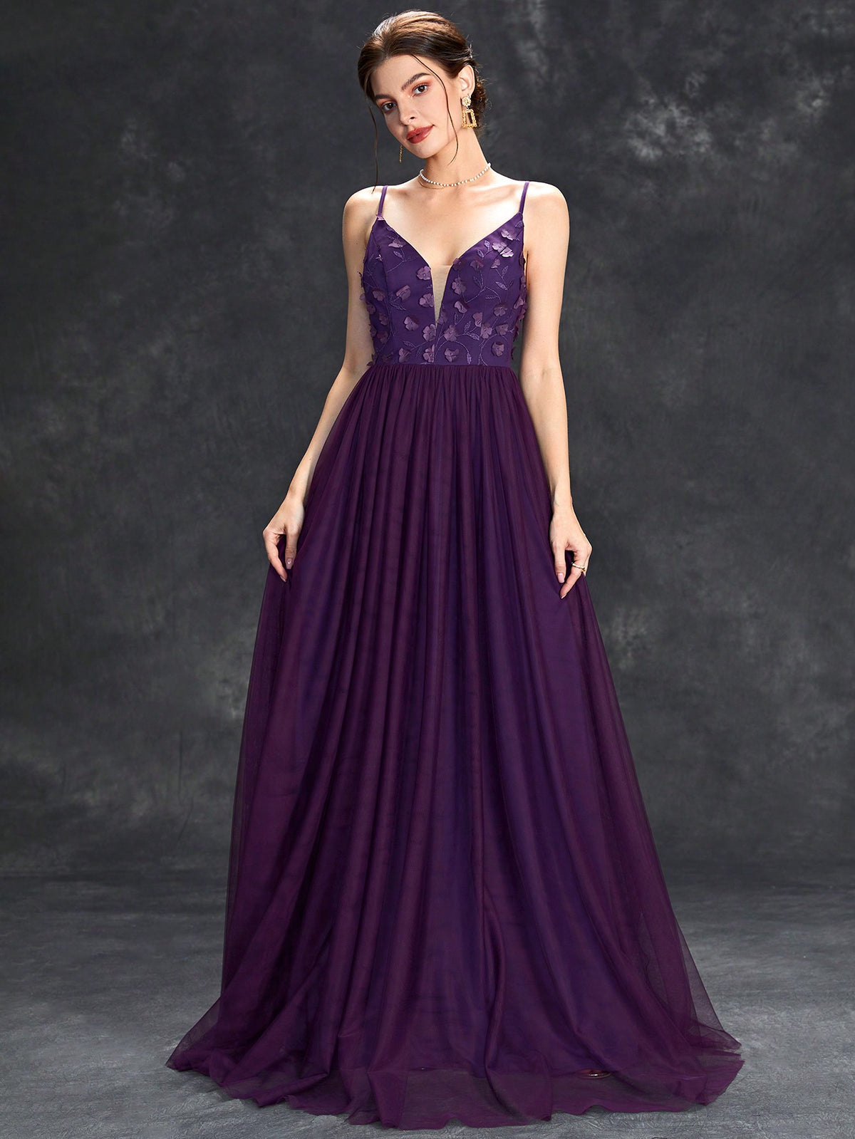 Appliques Mesh Hem Cami Wedding Dress