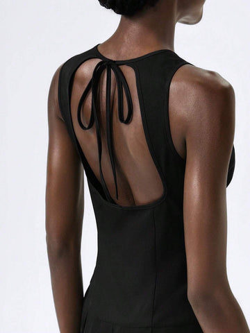 Round Neck, Hollow Back Strap, Pleated Bow Mini Women Dresses