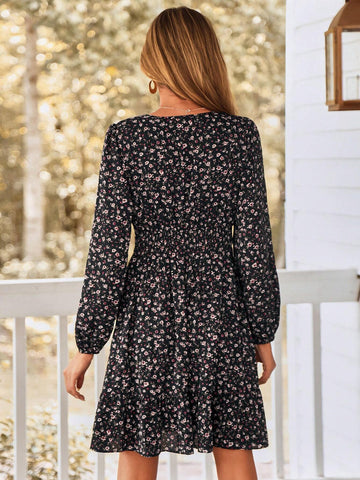 1pc Women's Holiday Black Floral V-Neck Long Sleeve Fitted Ruffle Hem Dress, Autumn/Winter