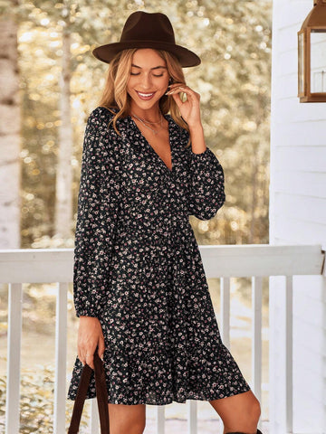 1pc Women's Holiday Black Floral V-Neck Long Sleeve Fitted Ruffle Hem Dress, Autumn/Winter