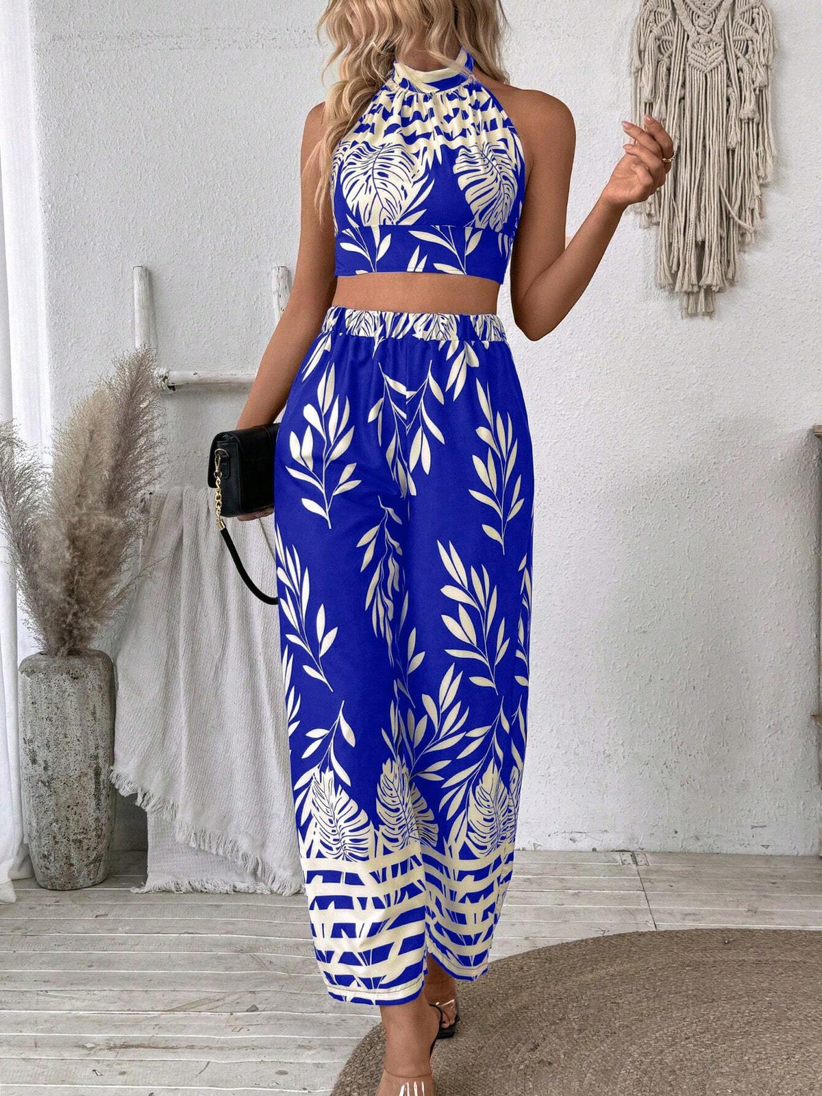 2pcs/Set Plant Print Halterneck Backless Top & Pants, Casual Vacation Outfit