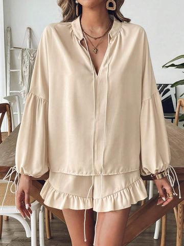 2pcs/Set Women's V-Neck Tie-Belt Lantern Sleeve Blouse And Ruffled Hem Shorts  Money,Simple,Teacher Clothes,Thanksgiving Women Outfit,Long Sleeve Women Two Piece Fall Outfits,White Ruffle Two Piece Fall Outfits