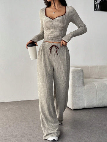 2pcs Women's Casual V-Neck Fitted Contrast Color Ribbed Knit T-Shirt + Loose Ribbed Knit Waistless Pants, Autumn/Winter Season Set