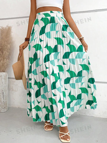 VCAY Allover Print Pleated Skirt