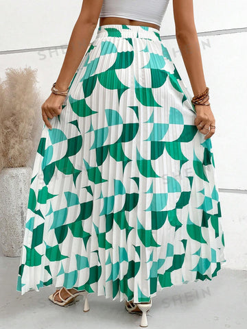 VCAY Allover Print Pleated Skirt