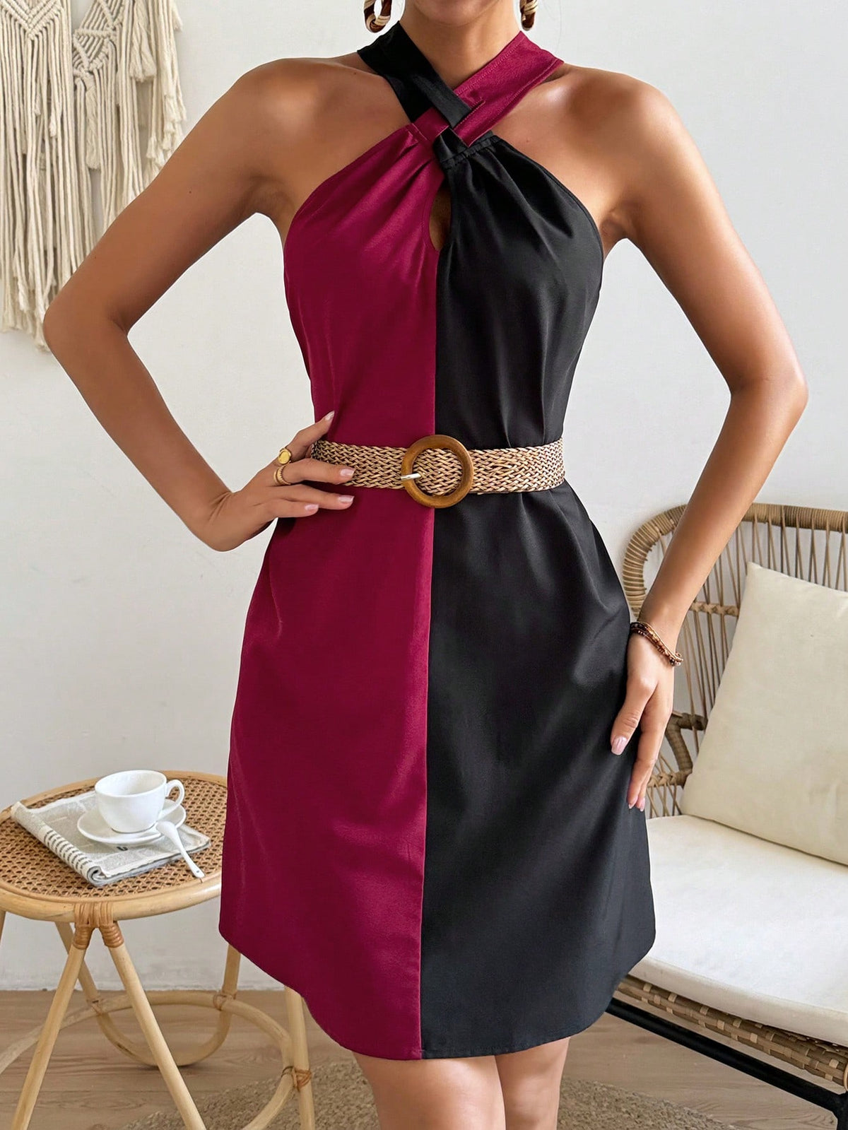 VCAY Color Block Off Shoulder Halterneck Dress