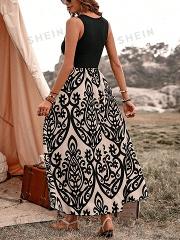 Criss-Cross Spaghetti Straps Sleeveless Knitted Contrast Patchwork Pleated Dress With Hollow Out Deta