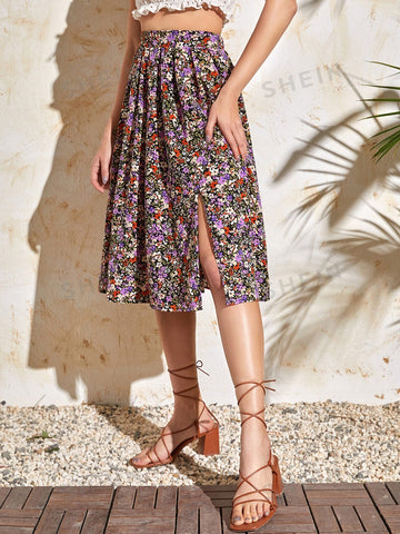 VCAY Ditsy Floral Flare Hem Skirt