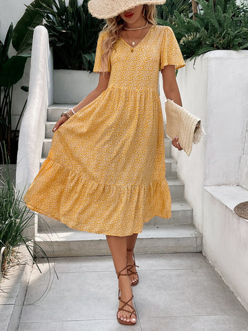 VCAY Ditsy Floral Print Ruffle Hem Dress