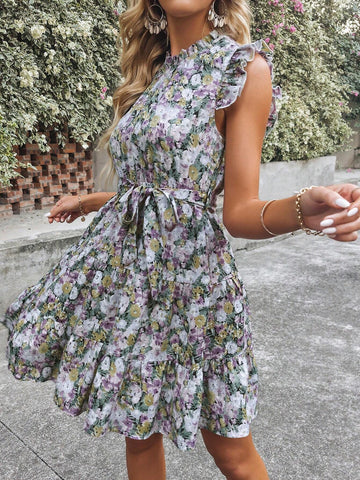 Fashionable And Elegant Pink Floral Dress With Short Flare Sleeves For Women