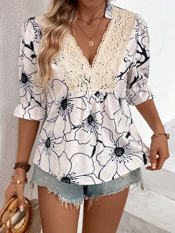 VCAY Floral Print Contrast Lace V-Neck Shirt