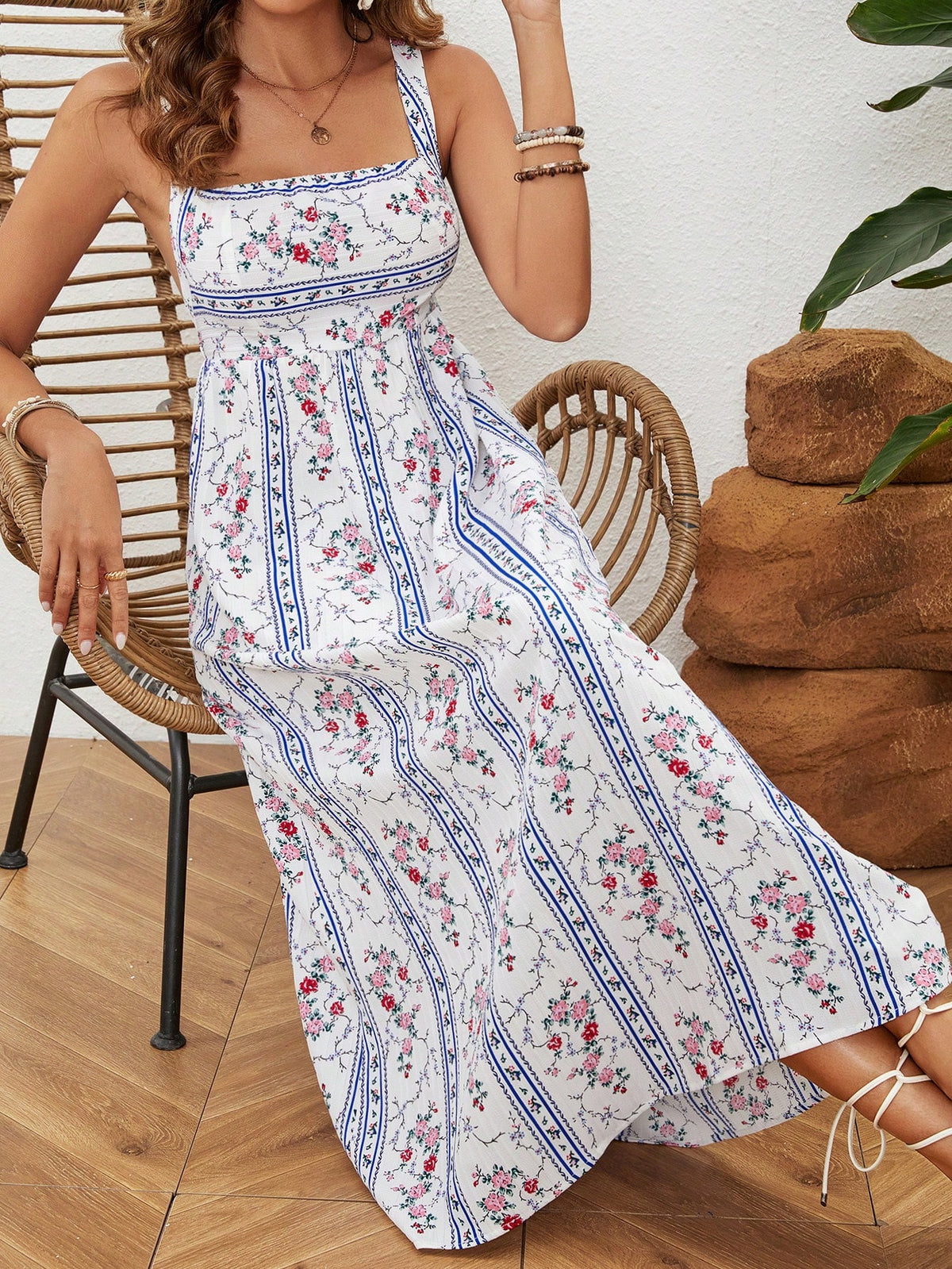 Floral Print Square Neck Sleeveless Sundress