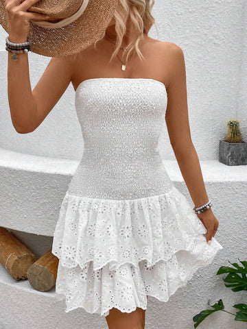 Hollow Out Embroidery Bandeau Ruffled Hem Dress