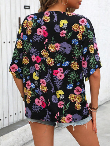 VCAY Loose-Fit V-Neck Printed Half Sleeve Unique Shirt