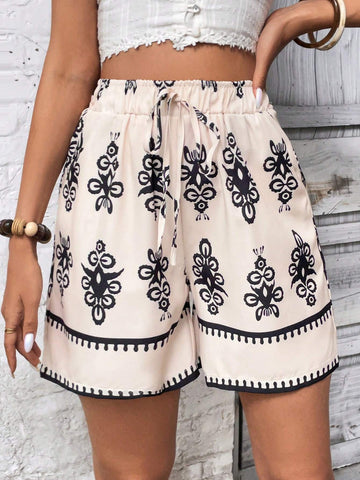 VCAY Paisley Print Casual Straight Shorts