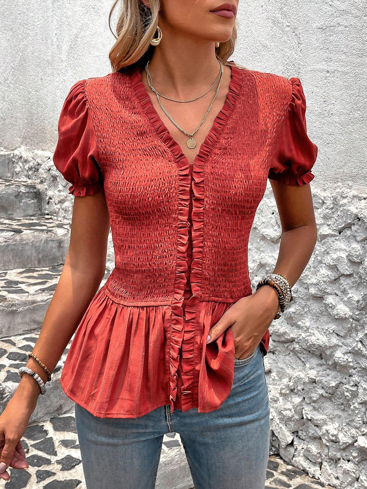 VCAY Solid Color Shirred Ruffle Hem Short Sleeve Slim Fit Women's Shirt
