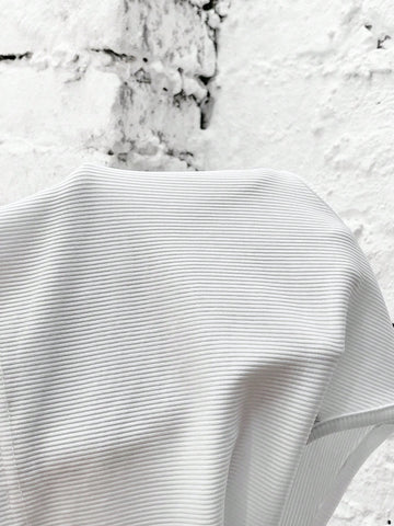 Solid Cropped Tank Top And Striped Shorts 2pcs Set