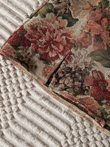 VCAY Split Hem Floral Jacquard Skirt